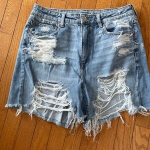 American Eagle highest rise baggy short